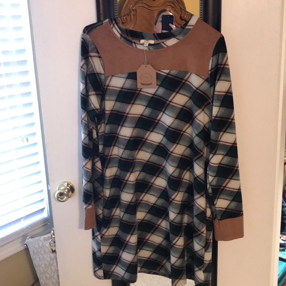 Women’s dress